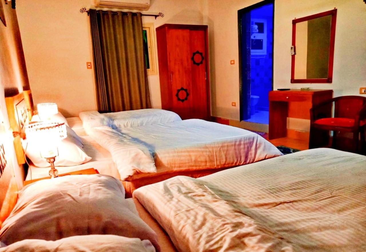 Carpet Alaadein Pyramids View Hotel Kafret el-Gabal Екстериор снимка