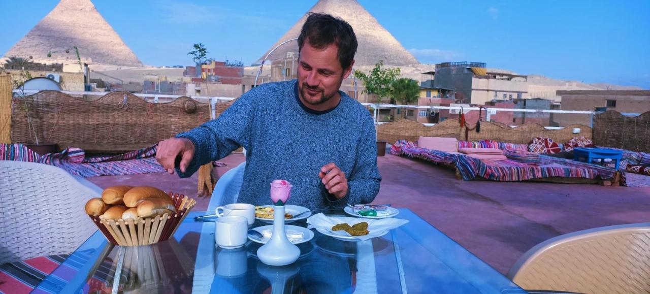 Carpet Alaadein Pyramids View Hotel Kafret el-Gabal Екстериор снимка
